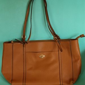 Shoulder bag